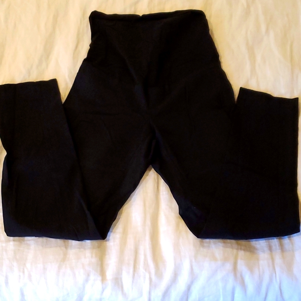 Motherhood Maternity Crop Black Pants